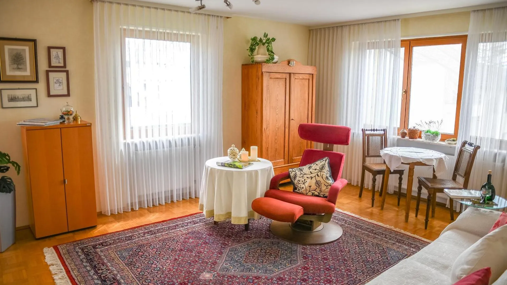 Fewo - Ihr Zuhause Auf Zeit In Hoechberg Apartment